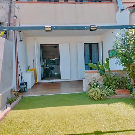 Casa A Schiera Serena Capitana